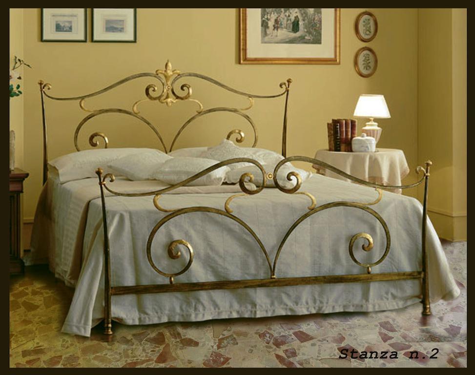 B&B Misatere Vallelonga Екстериор снимка