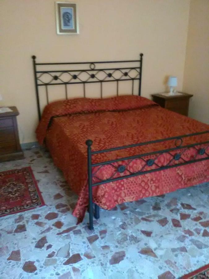 B&B Misatere Vallelonga Екстериор снимка